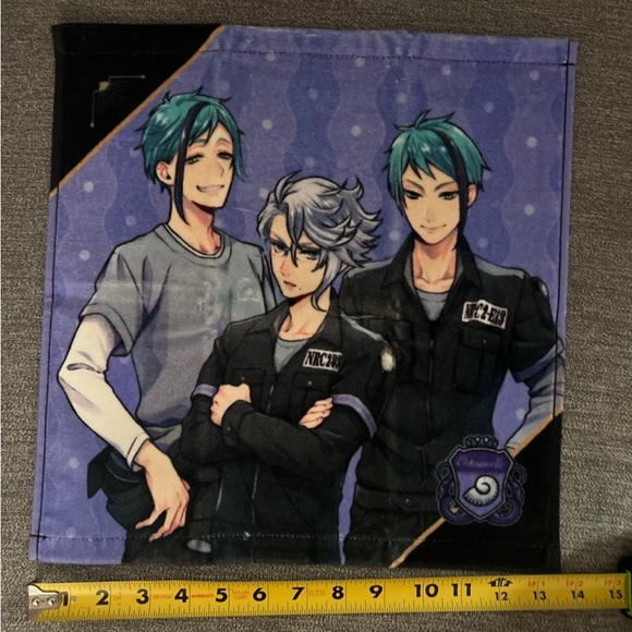 Twisted Wonderland Hand Towel Disney Game - Picture 2 of 4